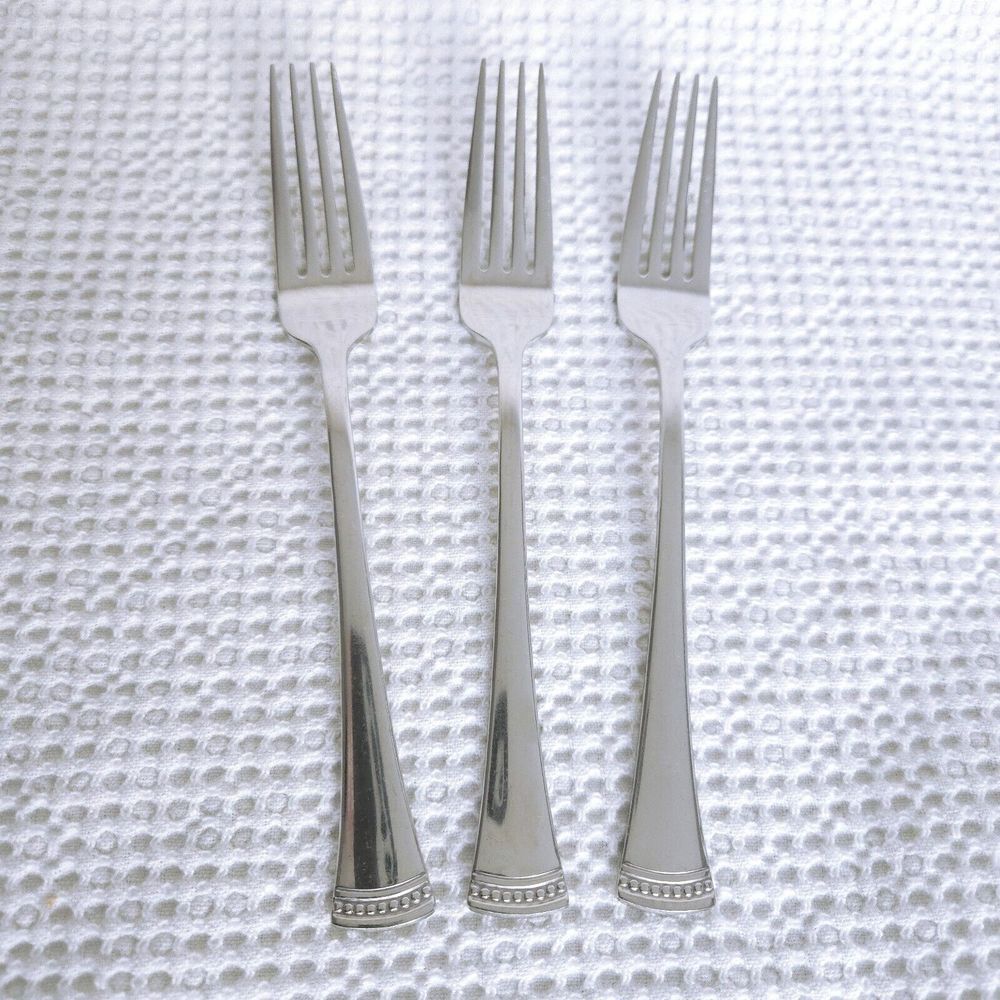 3 Lenox Portola Dinner Forks 18/10 Glossy Stainless Flatware 8 1/4" Lot of 3